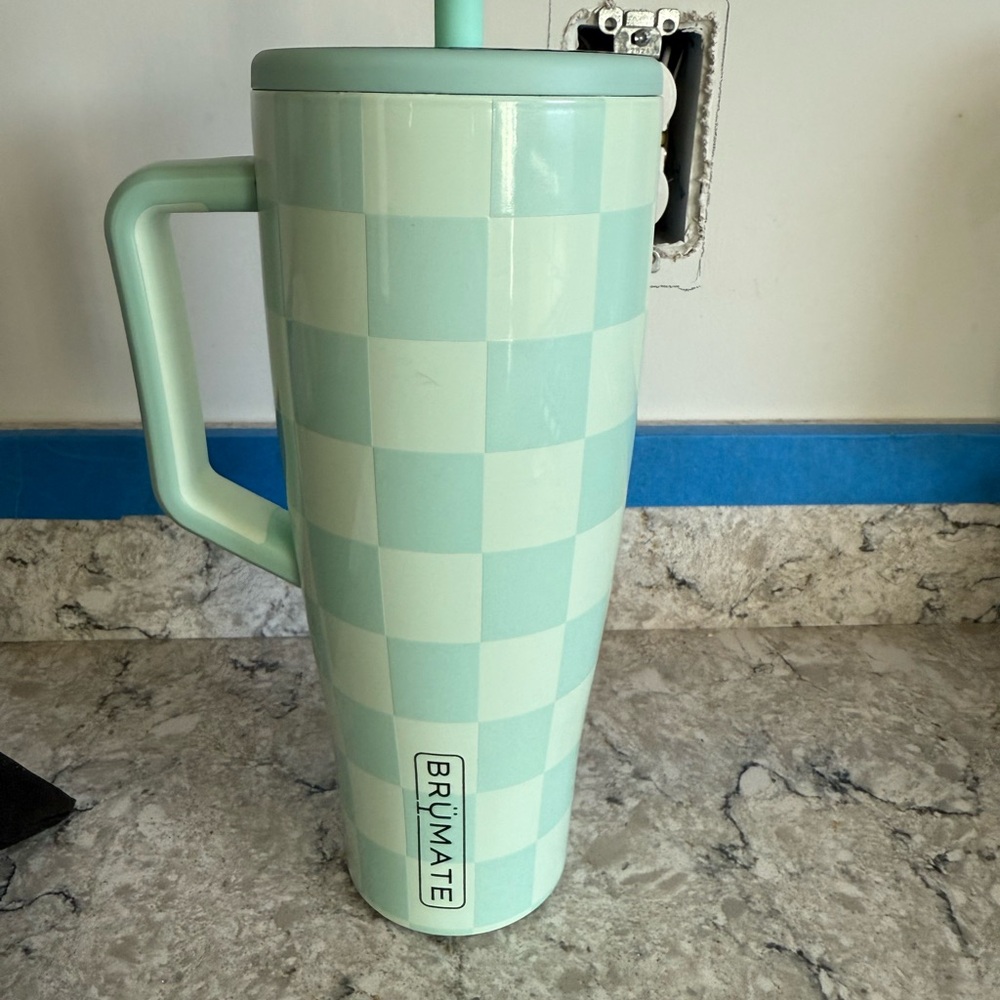 BrüMate Seafoam Checkered Era 40 oz Tumbler